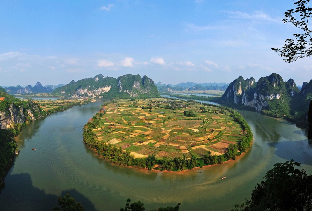 Zuojiang Huashan Rock Art Cultural Landscape
